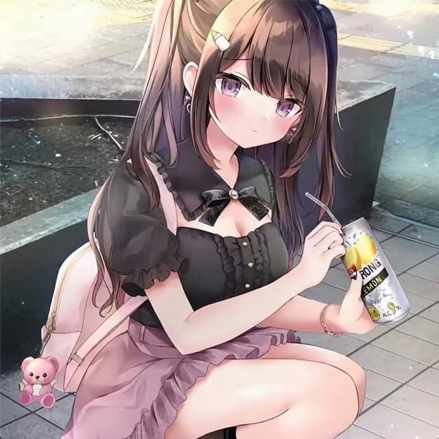 Sinh tồn hai người trên khối vuông, cô nàng loli gợi cảm thành kiều thê